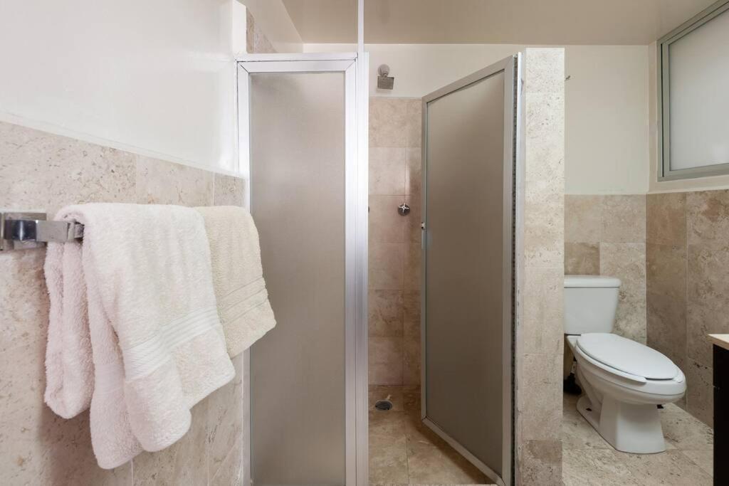 Beautiful Excellent Location Apartment